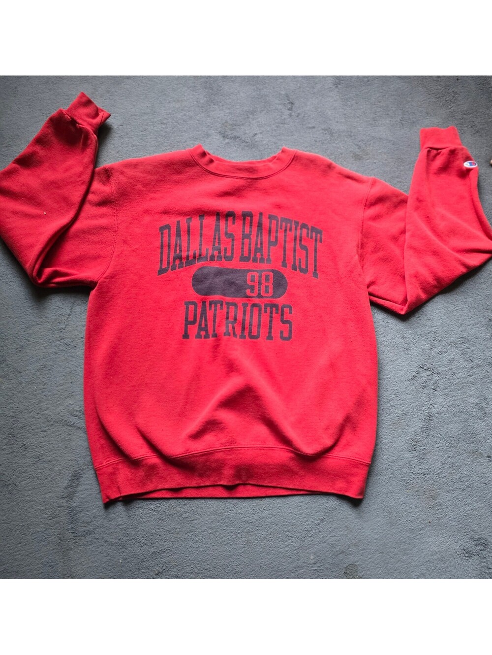 Champion Eco Fleece Dallas Baptist Patriots Sweatshirt Red Crewneck Mens M DBU